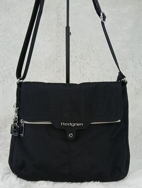 NWOT Hedgren Kensington Crossbody Messenger bag